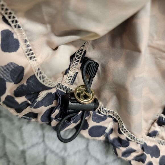 Lululemon Pack It Up Ace Dot Spot Vest Jacket Women's Size 8 Hooded Sleeveless - Picture 7 of 13
